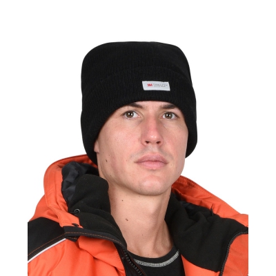Шапка трикотажная черная СИРИУС Юка с утеплителем Тинсулейт (х12х120)